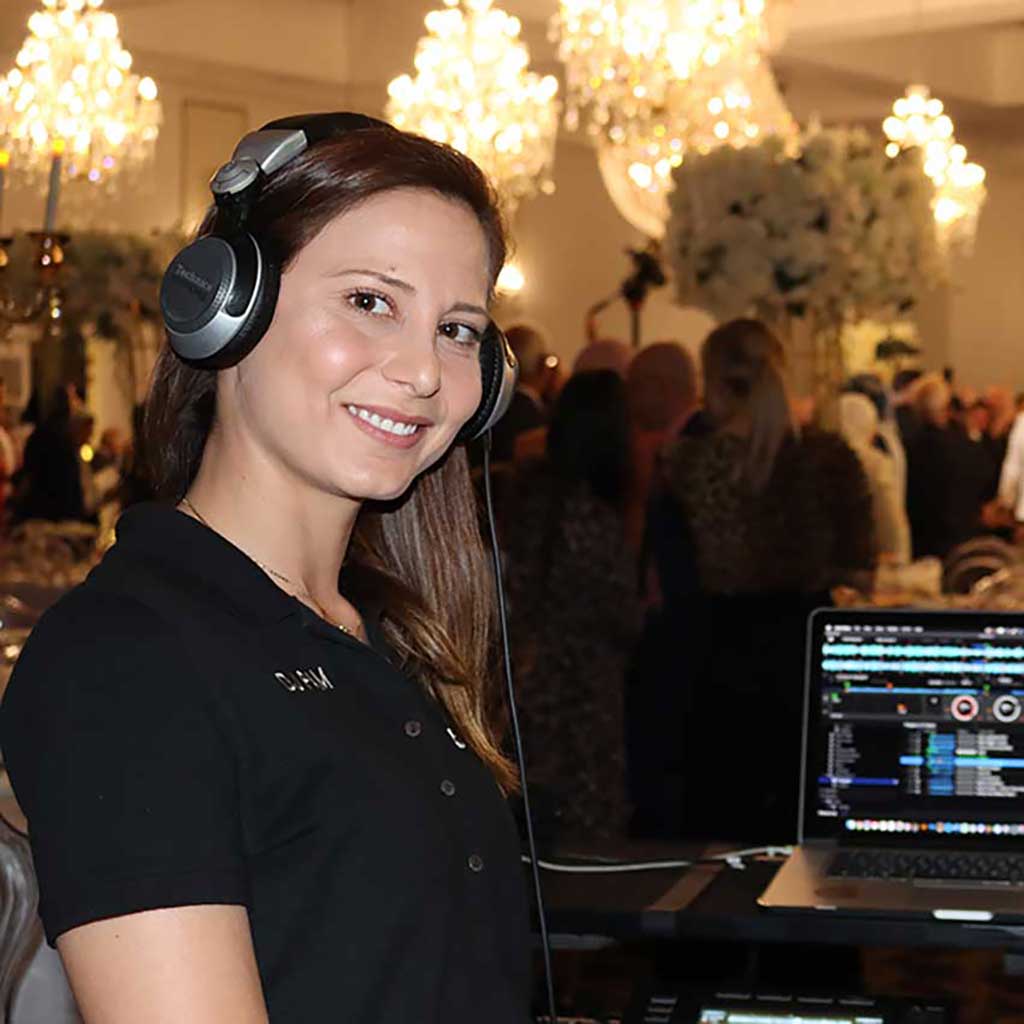 DJ Hire - DJ Pam